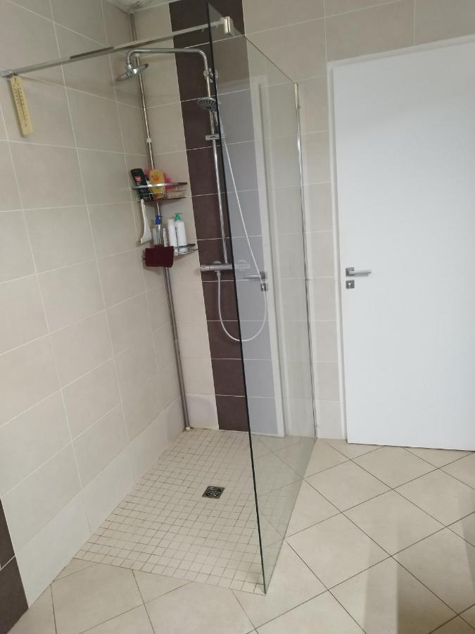 Chez L'habitant, Lit 160x200 Homestay Ustaritz