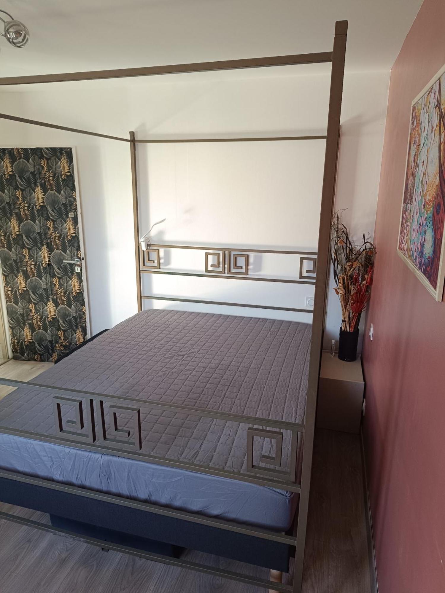 Chez L'habitant, Lit 160x200 Homestay Ustaritz