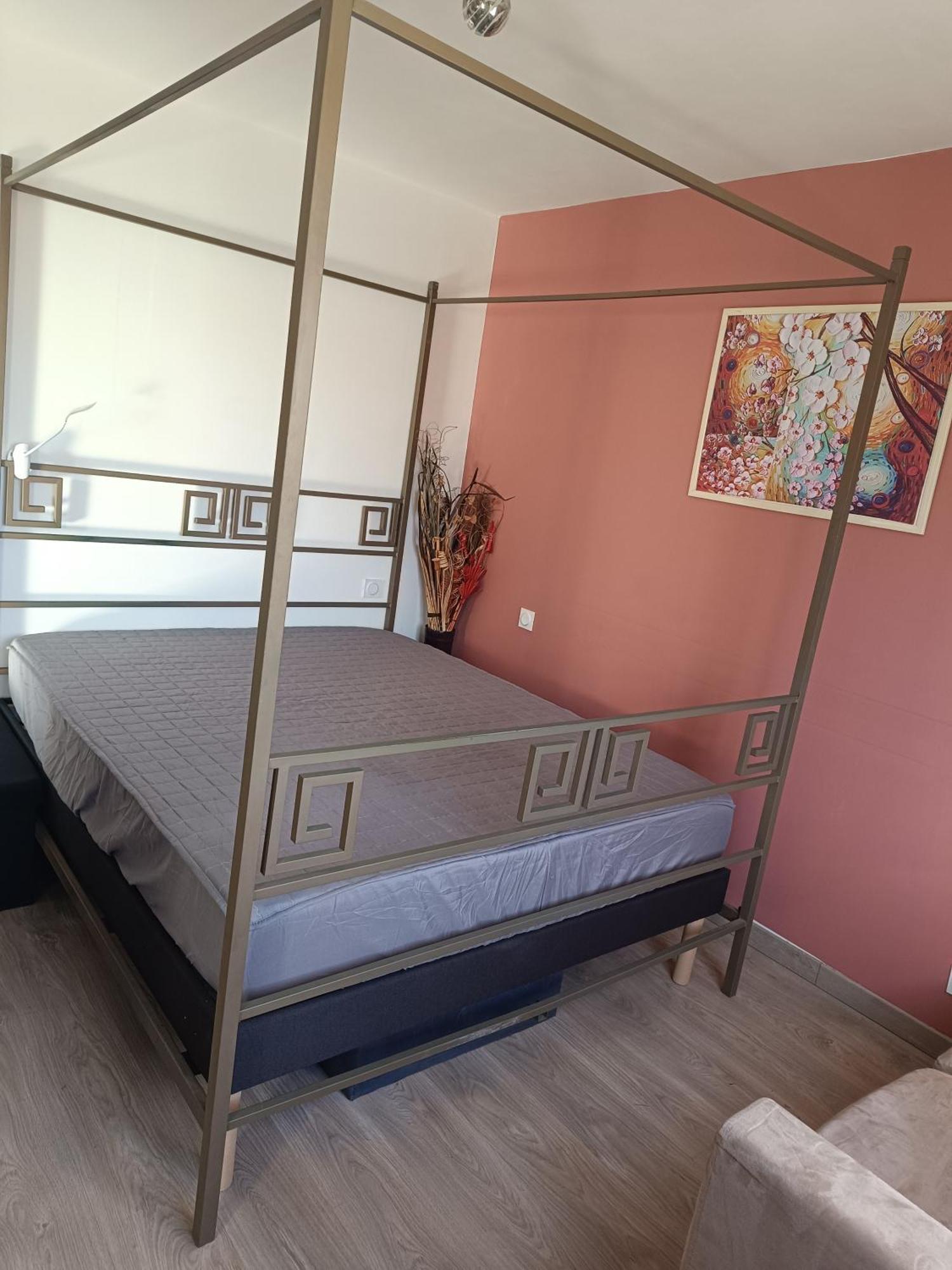 Homestay Chez L'habitant, Lit 160x200 *